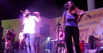 «Никто не освобождается в одиночку»